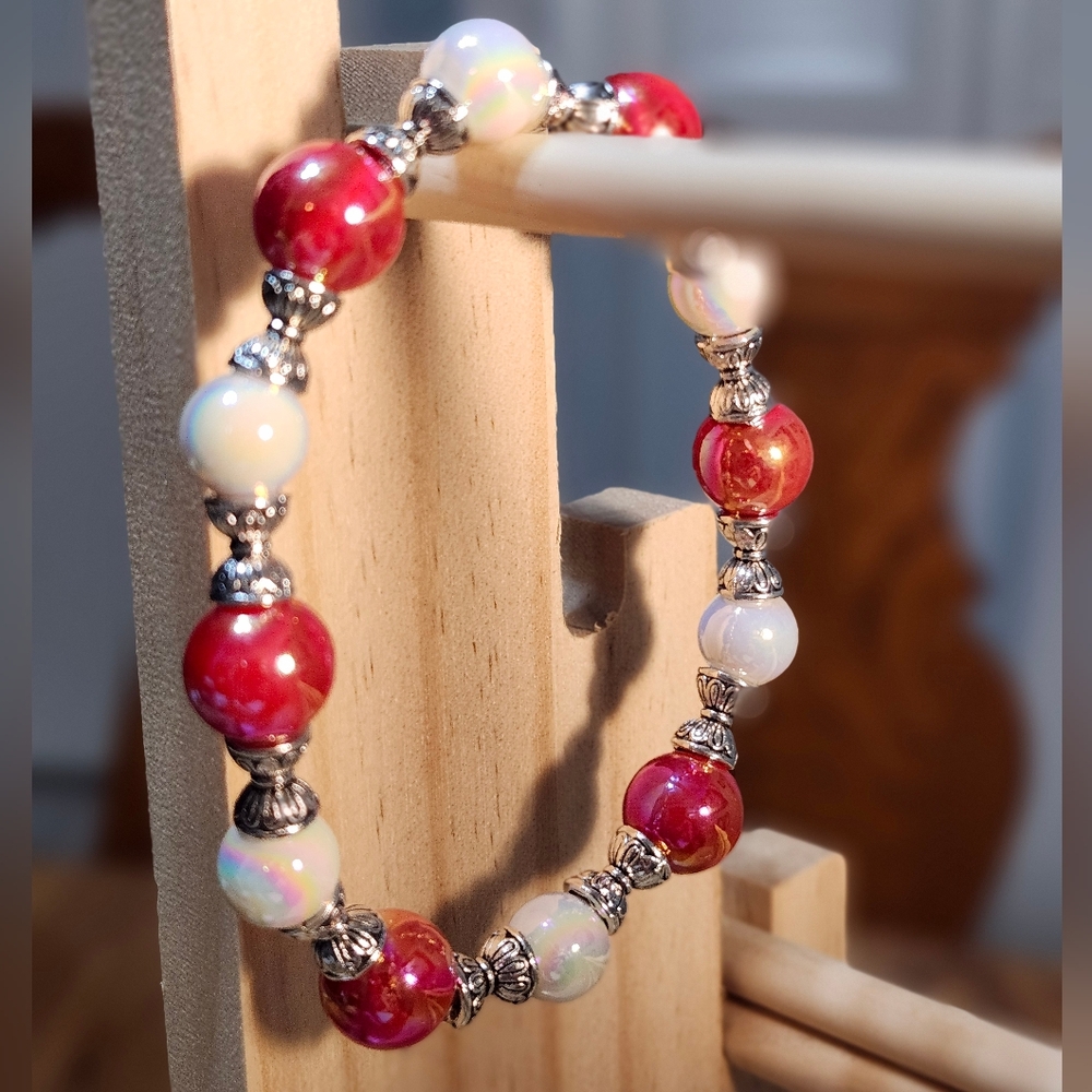 Handmade Glass Bead Bracelet - Item 106